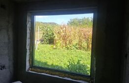 Casă 206 mp la gri, teren 1.832 mp, zona Glodeni Deal