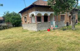 Casa de vanzare, 90 mp, teren 3.385 mp, zona Teis