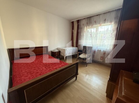 Apartament de închiriat 3 camere Micro 6 - 204611AI | BLITZ Târgoviște | Poza3