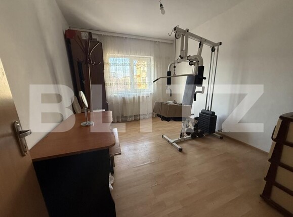 Apartament de închiriat 3 camere Micro 6 - 204611AI | BLITZ Târgoviște | Poza4