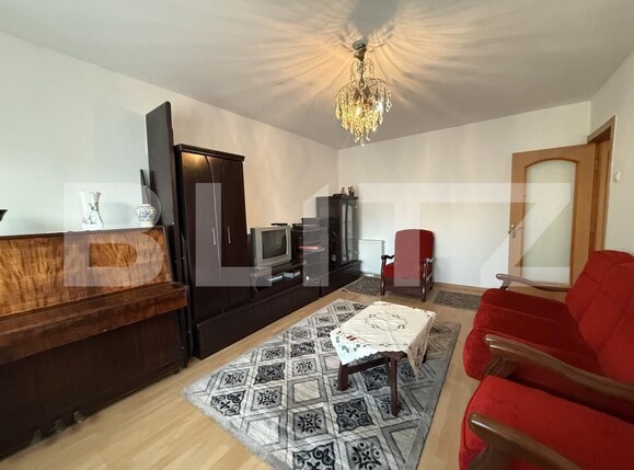 Apartament de închiriat 3 camere Micro 6 - 204611AI | BLITZ Târgoviște | Poza1