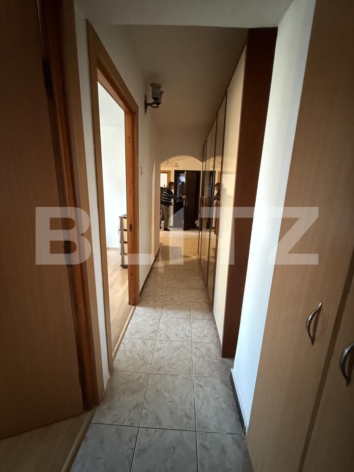 Apartament de închiriat 3 camere Micro 6 - 204611AI | BLITZ Târgoviște | Poza7