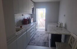 Apartament 3 camere, 78 mp, zona Micro 12