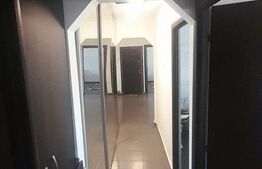 Apartament 3 camere, 68 mp, zona Micro 11