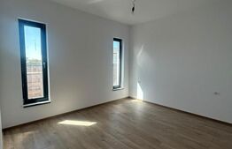 Casa la parter de vanzare, 100 mp, teren 450 mp, zona Crevedia