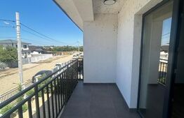 Vila de vanzare, 300 mp, teren 650 mp, zona Crevedia