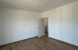 Vila de vanzare, 300 mp, teren 650 mp, zona Crevedia