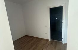 Vila de vanzare, 300 mp, teren 650 mp, zona Crevedia