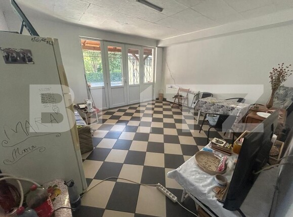 Spațiu comercial de închiriat Micro 4 - 205351SIC | BLITZ Târgoviște | Poza1