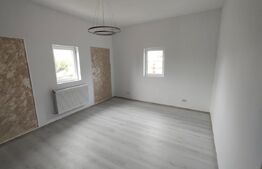 Casa, 160 mp, teren 779 mp, zona Crevedia