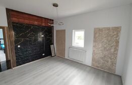 Casa, 160 mp, teren 779 mp, zona Crevedia