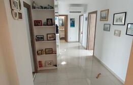 Apartament de vânzare 4 camere Ultracentral, Târgoviște