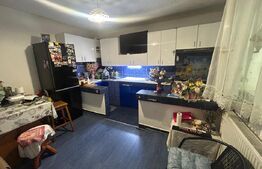 Casa 240 mp, teren 309 mp, zona Micro 4