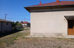 Casă de vânzare în Găești – 115 mp utili și teren 1.830 mp