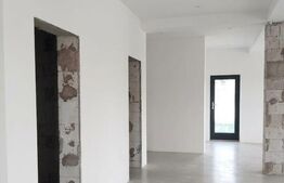 Casă tip duplex de închiriat – 136 mp, P+1, parcare și curte proprie
