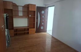 Apartament de vanzare, 2 camere, 42 mp, zona Titu