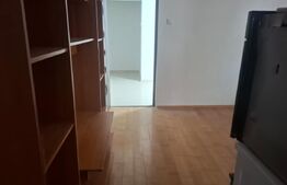 Apartament de vanzare, 2 camere, 42 mp, zona Titu