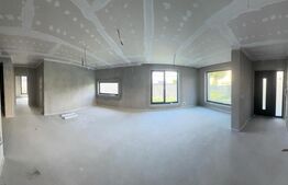 Casa 290 mp, teren 425 mp, zona Micro 3