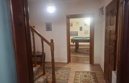 Proprietate deosebită – casă tip conac, 12 camere, 1.000 mp teren, Lungulețu