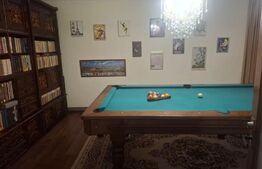 Proprietate deosebită – casă tip conac, 12 camere, 1.000 mp teren, Lungulețu