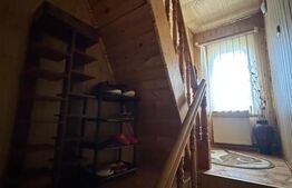 CASĂ CU DOUĂ LOCUINȚE ȘI TEREN DE 897 MP – RUNCU, DÂMBOVIȚA