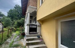 CASĂ CU DOUĂ LOCUINȚE ȘI TEREN DE 897 MP – RUNCU, DÂMBOVIȚA