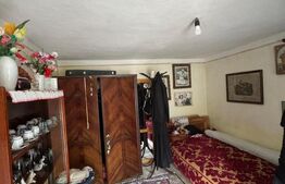 CASĂ CU DOUĂ LOCUINȚE ȘI TEREN DE 897 MP – RUNCU, DÂMBOVIȚA