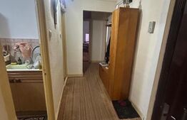 Apartament 3 camere, 70 mp, zona Gaesti
