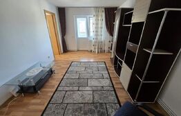 Apartament 3 camere, 60 mp, zona Centrală