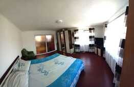 Casă individuală, 208 mp, teren 1162 mp, zona Razvad