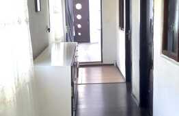 Casă individuală, 208 mp, teren 1162 mp, zona Razvad