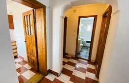 Apartament 3 camere, 67 mp, etaj intermediar, zona Diana