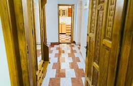 Apartament 3 camere, 67 mp, etaj intermediar, zona Diana