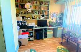 Apartament 3 camere decomandat ,71 mp zona  Micro 12