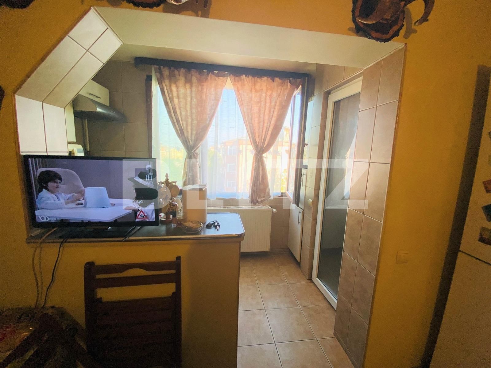 Apartament de vânzare 3 camere Micro 12 - 92928AV | BLITZ Târgoviște | Poza3