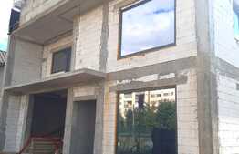 Casa individuala, 270 mp, 425 mp teren, zona Micro 3