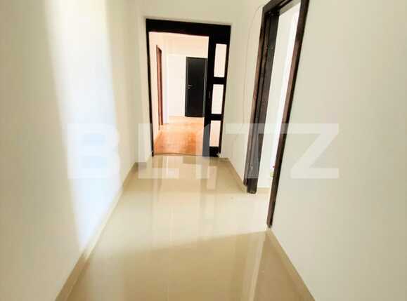 Apartamet de vanzare 4 camere  | Poza1