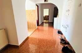 Apartament 3 camere, 67 mp, decomandat, Micro 5 