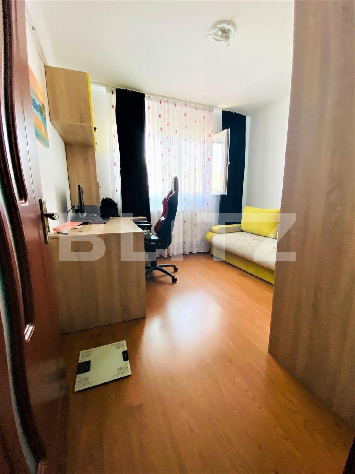 Apartament de vânzare 3 camere Micro 5 - 93587AV | BLITZ Târgoviște | Poza4