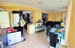 Apartament de lux, 3 camere, 101 mp, Gaesti 