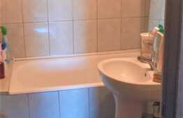 Apartament 2 camere, decomandat, Gaesti 