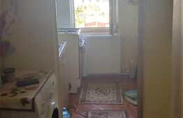 Apartament 2 camere, decomandat, Gaesti 