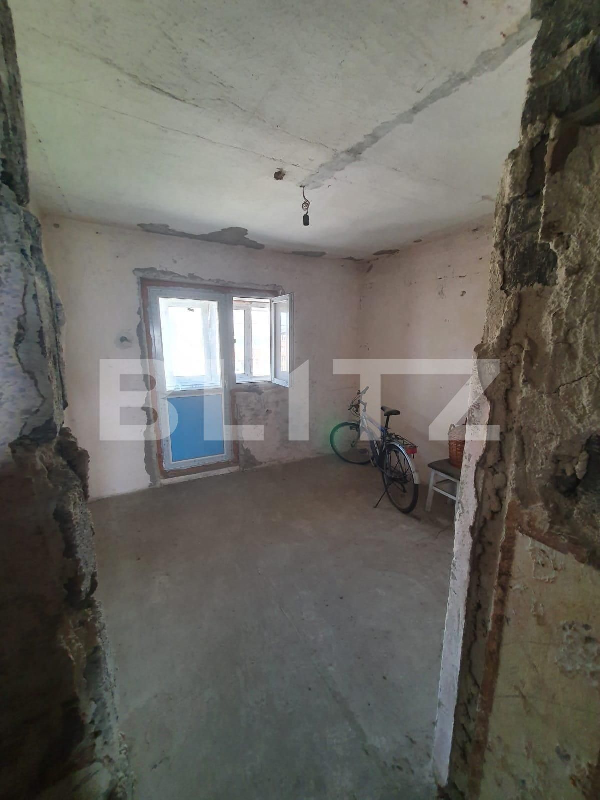 Apartament de vânzare 3 camere Micro 12 - 94957AV | BLITZ Târgoviște | Poza4