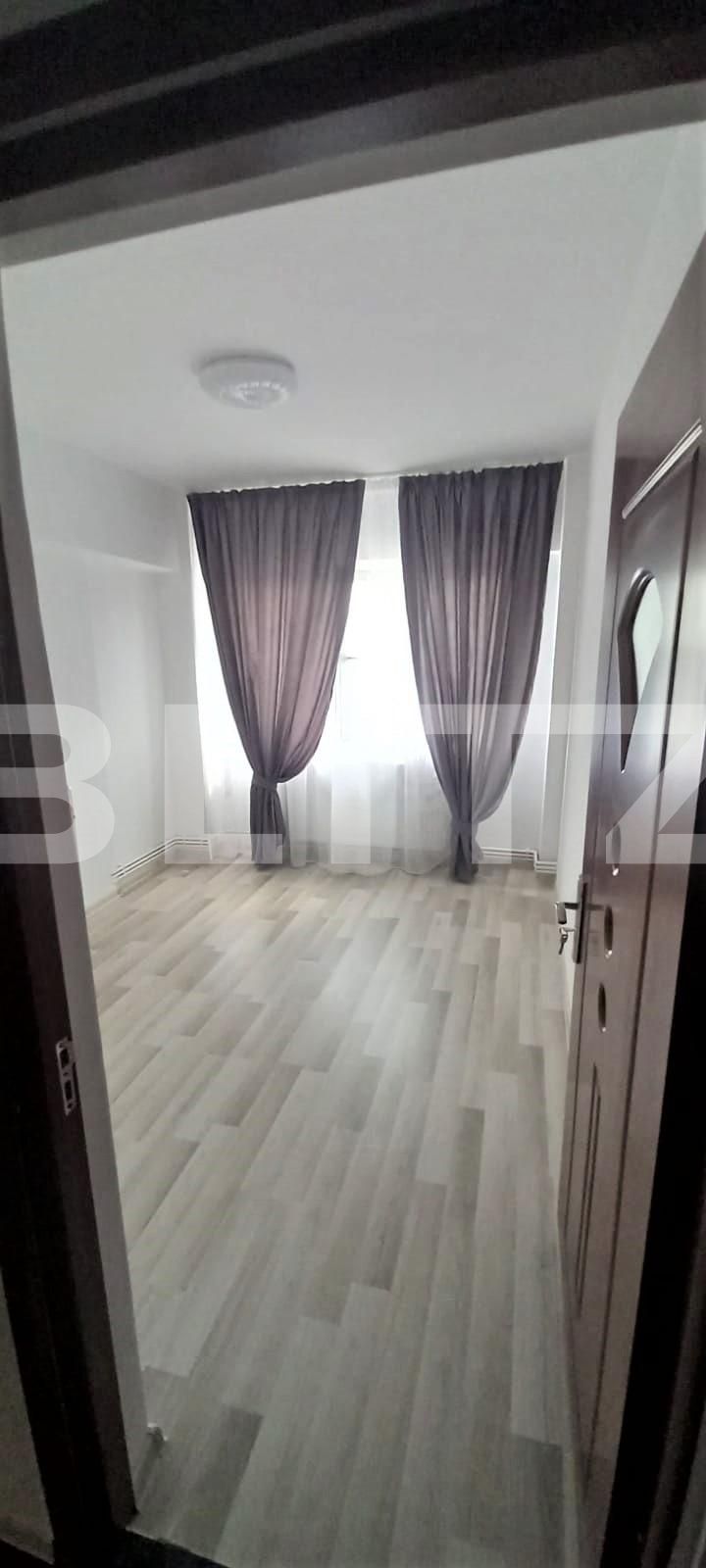 Apartament de vânzare 3 camere Micro 11 - 95224AV | BLITZ Târgoviște | Poza3