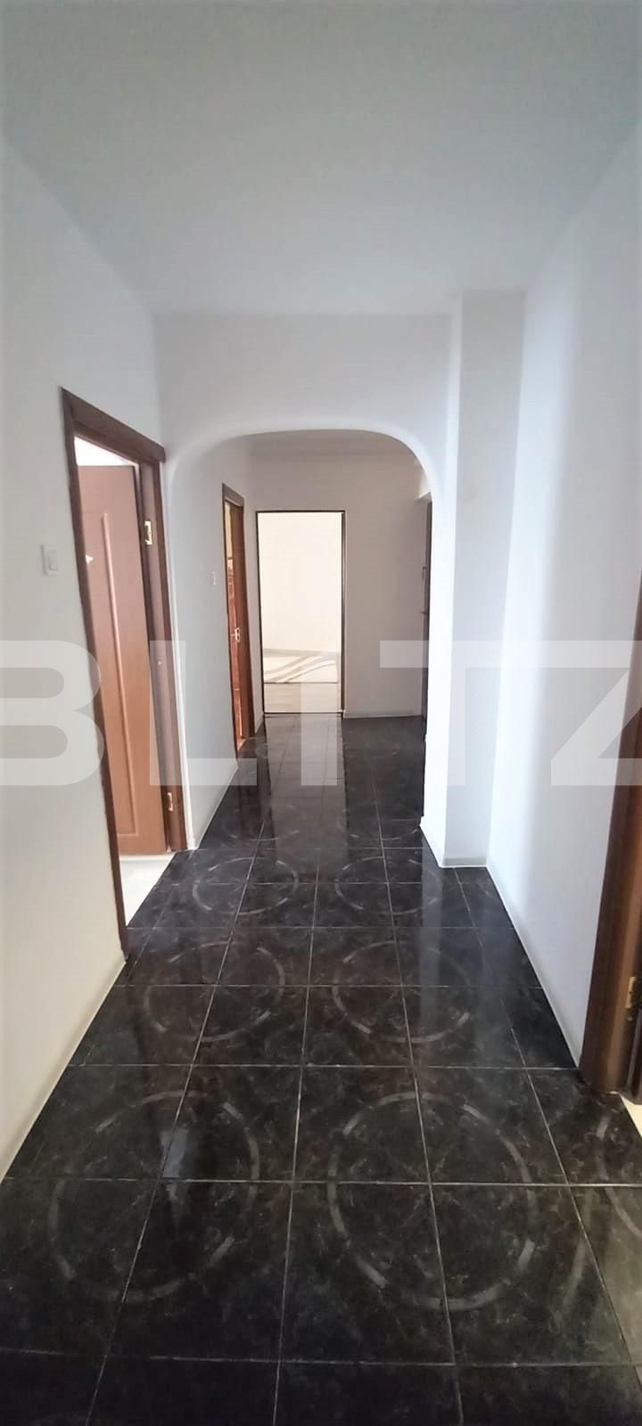 Apartament de vânzare 3 camere Micro 11 - 95224AV | BLITZ Târgoviște | Poza5