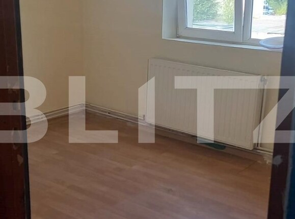 Apartament de vânzare 3 camere Micro 6 - 96060AV | BLITZ Târgoviște | Poza4