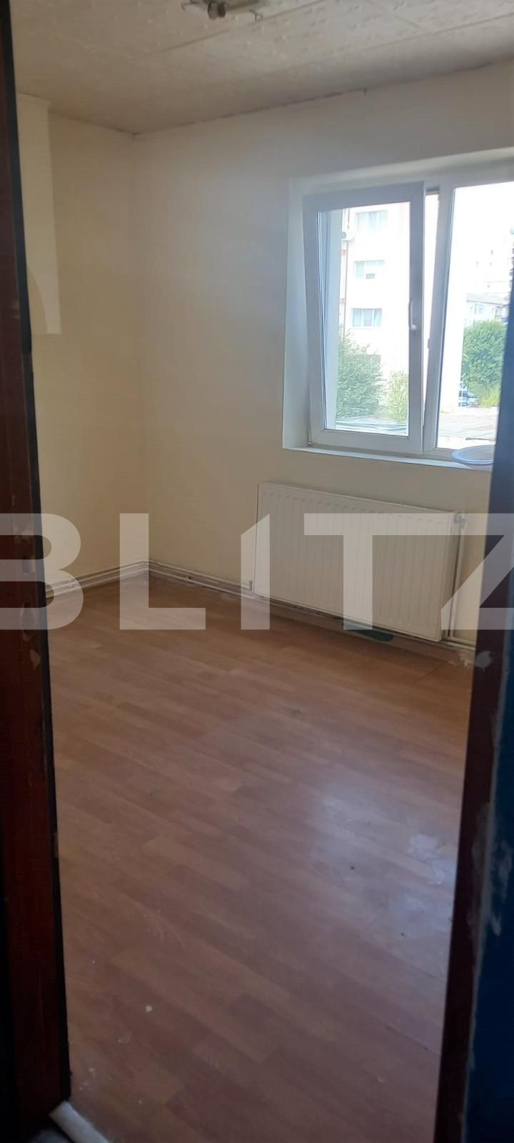 Apartament de vânzare 3 camere Micro 6 - 96060AV | BLITZ Târgoviște | Poza4