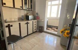 Apartament 3 camere, decomandat, 75mp, Micro 3