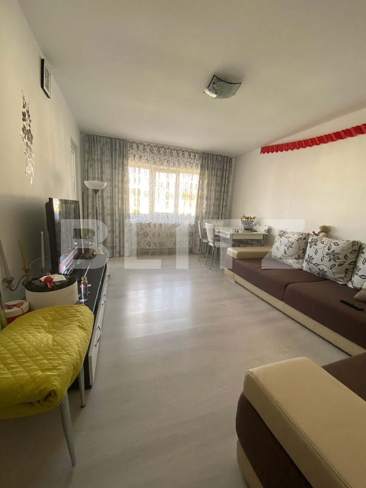 Apartament de vânzare 3 camere Micro 3 - 96813AV | BLITZ Târgoviște | Poza3