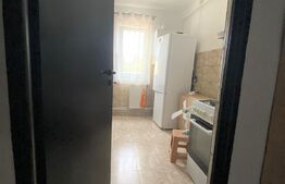 Apartament 3 camere, decomandat, 56 mp, Micro 9